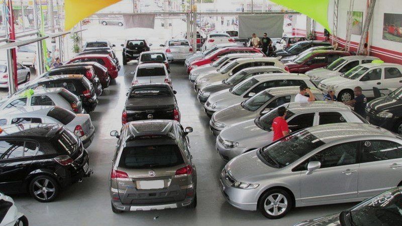 Guia de Compra de Carros Usados: Checklist para Fugir de Ciladas e “Lasanhas”